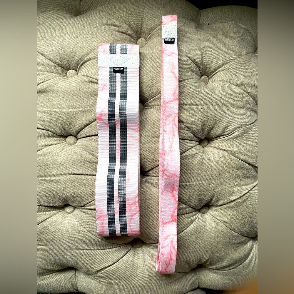 Pink medium resistance band set